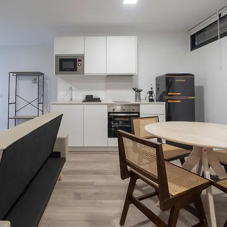 Vlc Host - Tamarit Apartamento